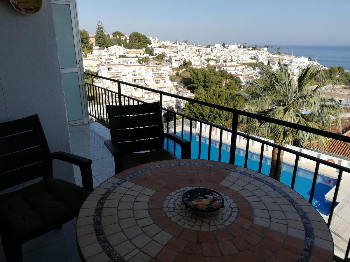 Apartamento La Florida Apartment เนร์คา ภายนอก รูปภาพ